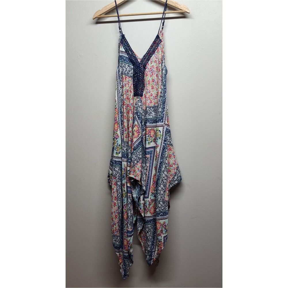 Moon River Asymmetrical Dress Women Size S White Floral Sleeveless Boho Casual